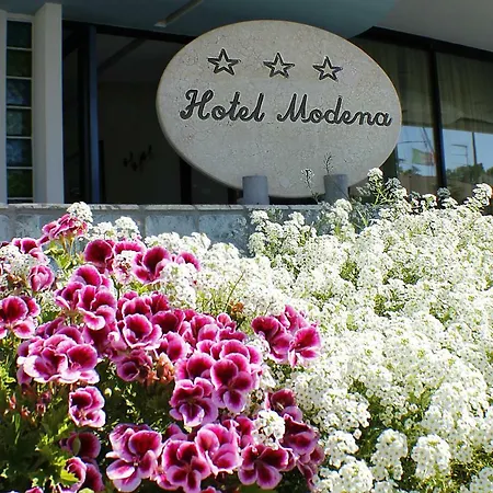 Modena 酒店